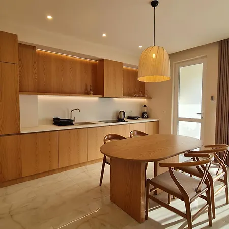 Gjiri I Lalzit - San Pietro - Savita Premium Appartement