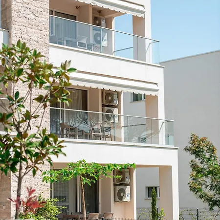 Apartmán Gjiri I Lalzit - San Pietro - Savita Premium *