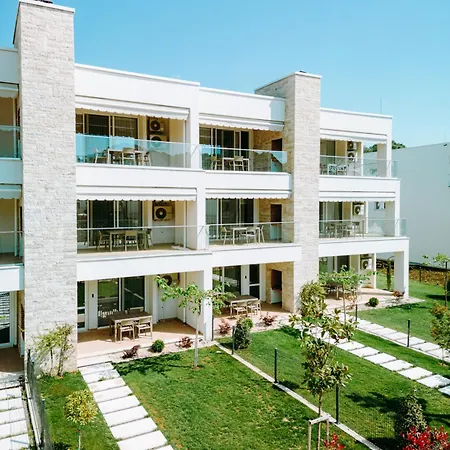 Gjiri I Lalzit - San Pietro - Savita Premium Apartmán Drač