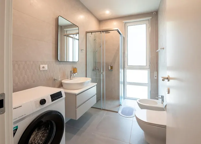 Gjiri I Lalzit - San Pietro - Savita Premium Appartement *